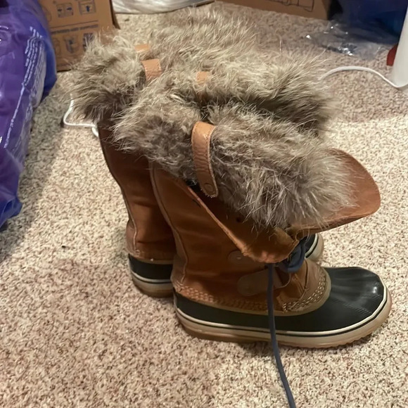 SOREL woman’s snowboots - Picture 12 of 14
